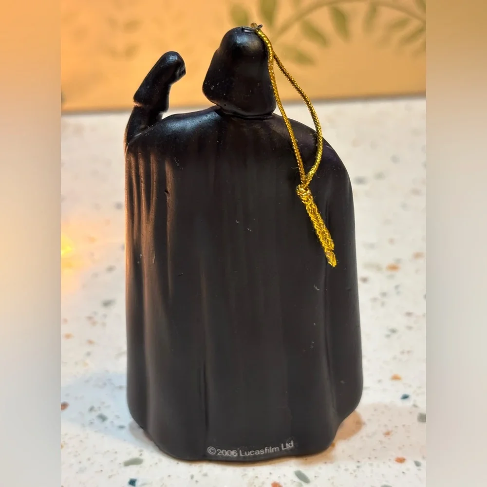 Star Wars 2006 Black Darth Vader Ceramic Christmas‎ Ornament
